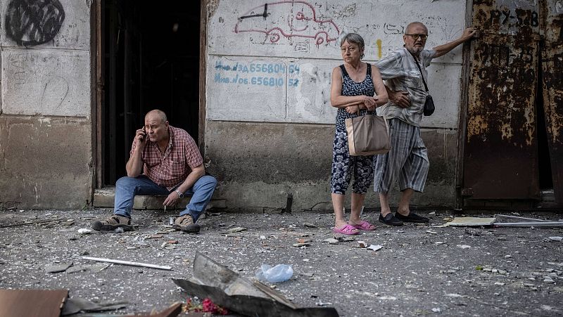 Al menos siete muertos en un bombardeo ruso en una localidad de Donetsk