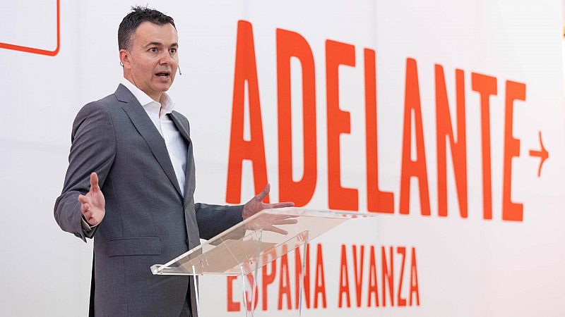 Gómez (PSOE) pide a Sumar "mesura" en las declaraciones: "Está fuera de duda nuestra ambición de progresar como país"