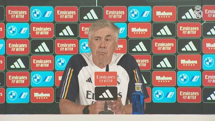  - Carlo Ancelotti: "La confianza es total en Lunin. Será titular"