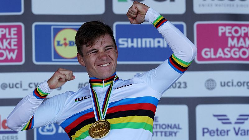 Remco Evenepoel, campeón del mundo contrarreloj en Glasgow 2023 -- ver ahora