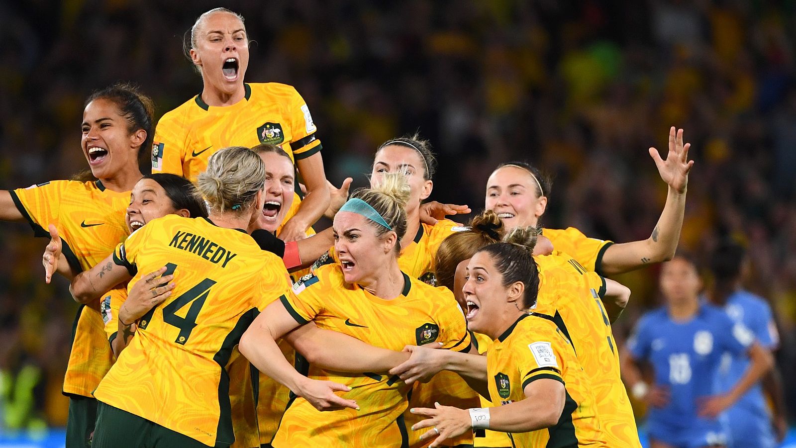 Australia sobrevive a la locura absoluta de su tanda de penaltis contra Francia