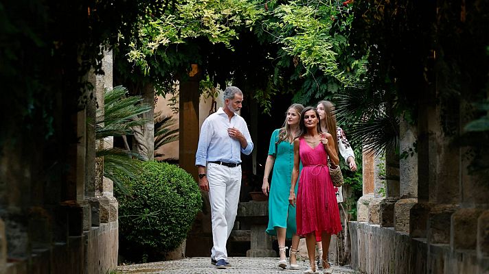 Telediario Fin de Semana - La Casa del Rey ahorró 273.643 euros en 2022 y elevó a 6 millones su dinero en bancos