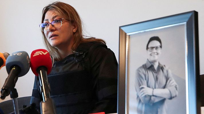 La viuda de Villavicencio acusa al Estado y al correísmo de la muerte de su marido