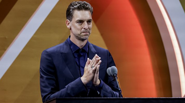 Telediario Fin de Semana - El emocionado recuerdo de Pau Gasol a Kobe y su hermano Marc al entrar en el Hall of Fame