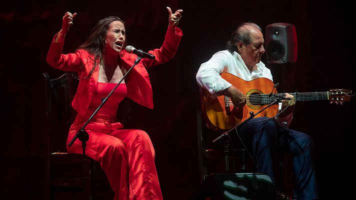 Telediario Fin de Semana - Rocío Luna se alza con la 'Lámpara Minera' del Festival del Cante de las Minas de La Unión