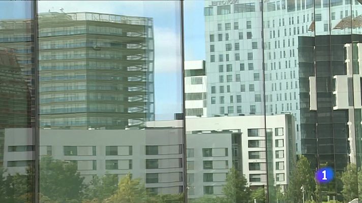 L'Informatiu - A l'alça el teletreball a destinacions d'estiu