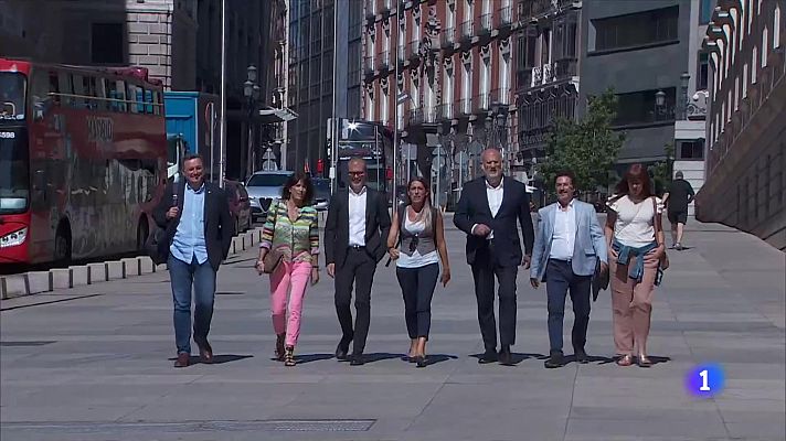 L'Informatiu - Junts deixa per dijous la decisió sobre la Mesa del Congrés