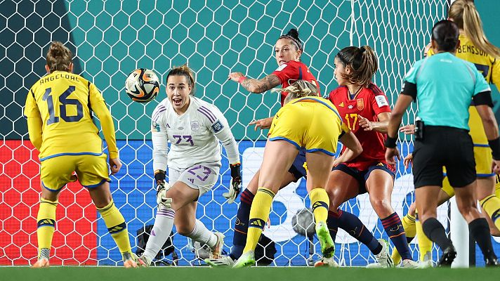 La gran parada de Cata Coll que salvó el gol de Suecia antes del descanso