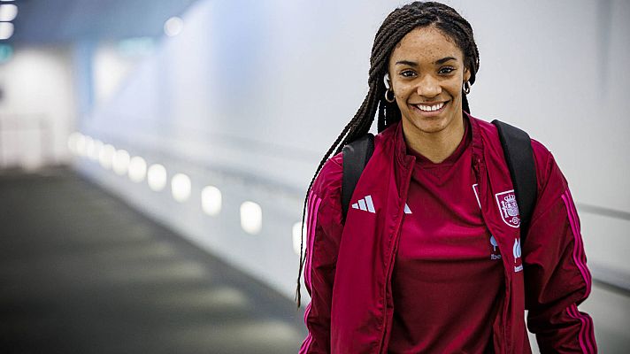 Telediario 1 - Salma Paralluelo, la luz de la selección española