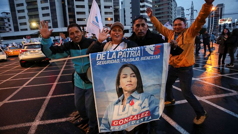 La candidata a la presidencia de Ecuador Luisa González confiesa haber recibido amenazas