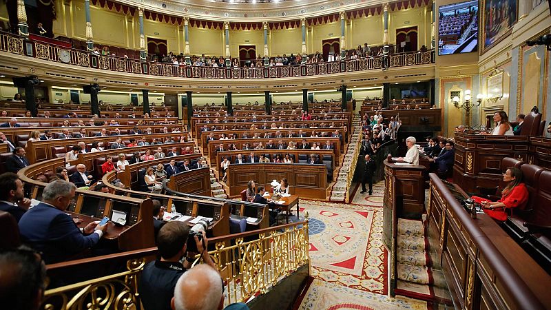 Así se ha formado el Congreso: fórmulas para acatar la Constitución y anécdotas de la sesión