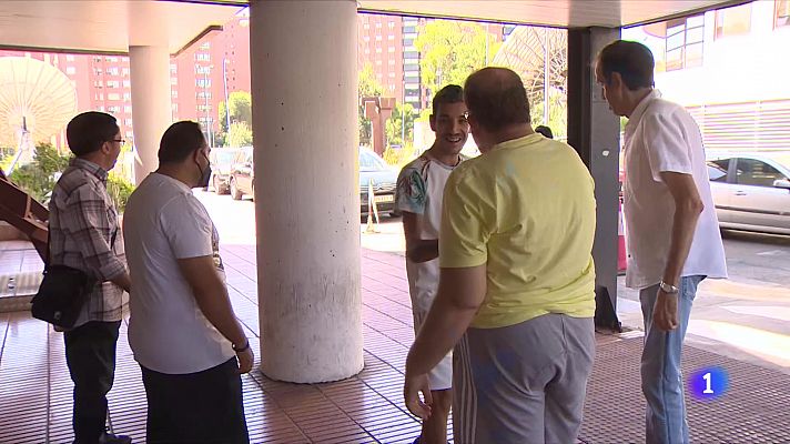 Telediario 1 - La revolución de los 'Campeonex'