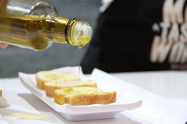 Noticias Andalucía - Entrevista: La sequía y su efecto en el aceite