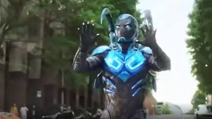 Telediario 2 - 'El escarabajo azul', la nueva esperanza de DC