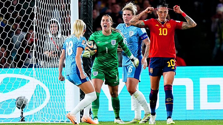 Penalti fallado por Jenni Hermoso, España - Inglaterra, final Mundial Femenino