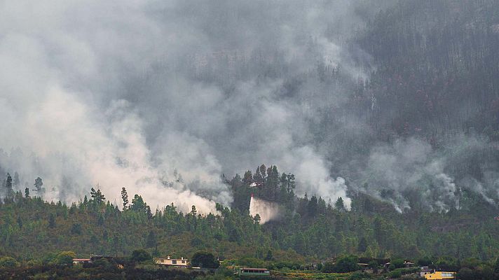 La zona sur del incendio de Tenerife comienza a estabilizarse