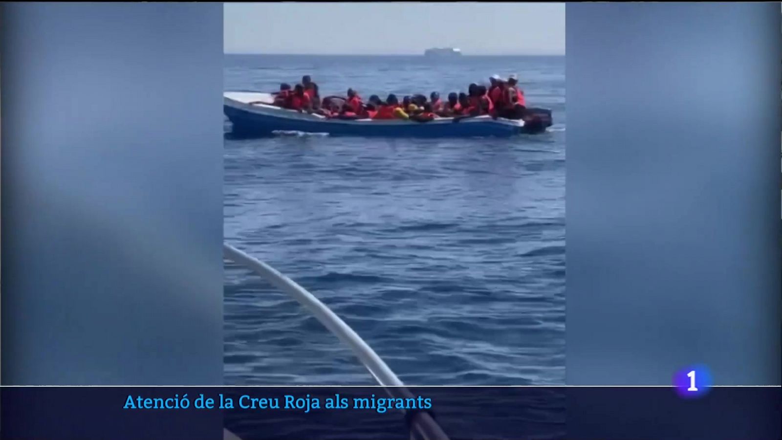 Atenció de la Creu Roja als migrants