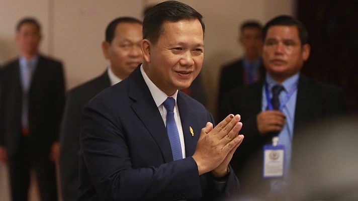 Telediario 2 - Relevo en Camboya: ¿cómo es Hun Manet, el nuevo primer ministro del país?