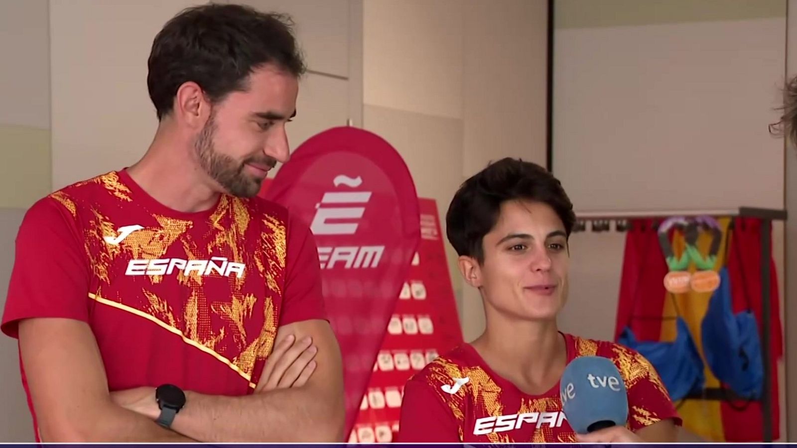 Una entrevista con cuatro oros: María Pérez y Álvaro Martín, juntos en RTVE     