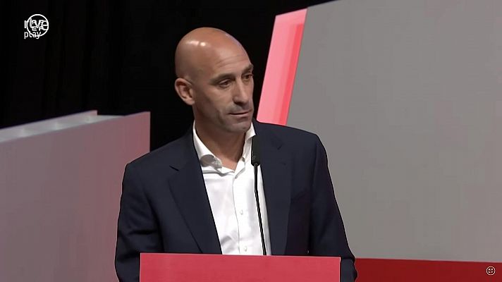 Luis Rubiales en la Asamblea: "Pido perdón sin paliativos por lo sucedido en el palco. "