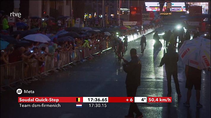 Tremendo enfado de Remco Evenepoel por la falta de visibilidad en la contrarreloj por equipos de la Vuelta