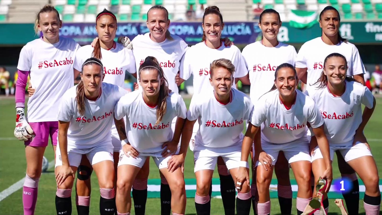 Iniesta y Simeone se unen a los apoyos a Hermoso, que acudió a ver al Atlético femenino | Ver