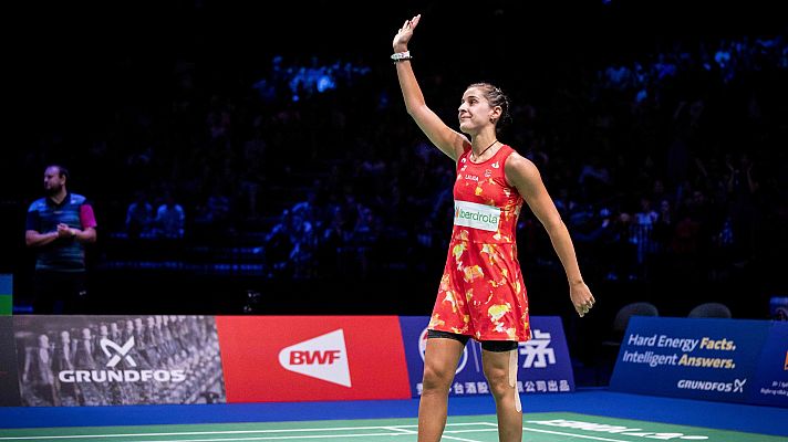 Telediario Fin de Semana - Carolina Marín pierde la final del Mundial de bádminton ante la coreana An