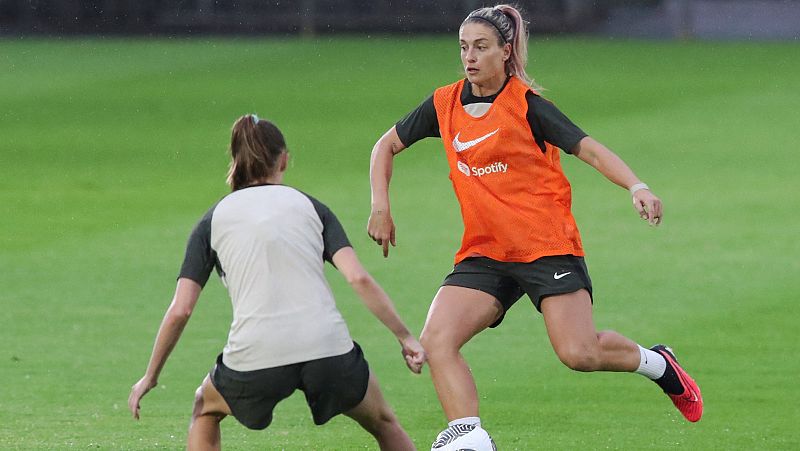 Alexia Putellas: "Todas queremos que haya respeto hacia nuestra profesión" - ver ahora