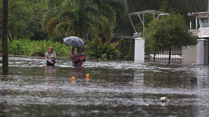 Telediario 1 - El huracán Idalia llega a EE.UU. entre advertencias de que los daños pueden ser catastróficos