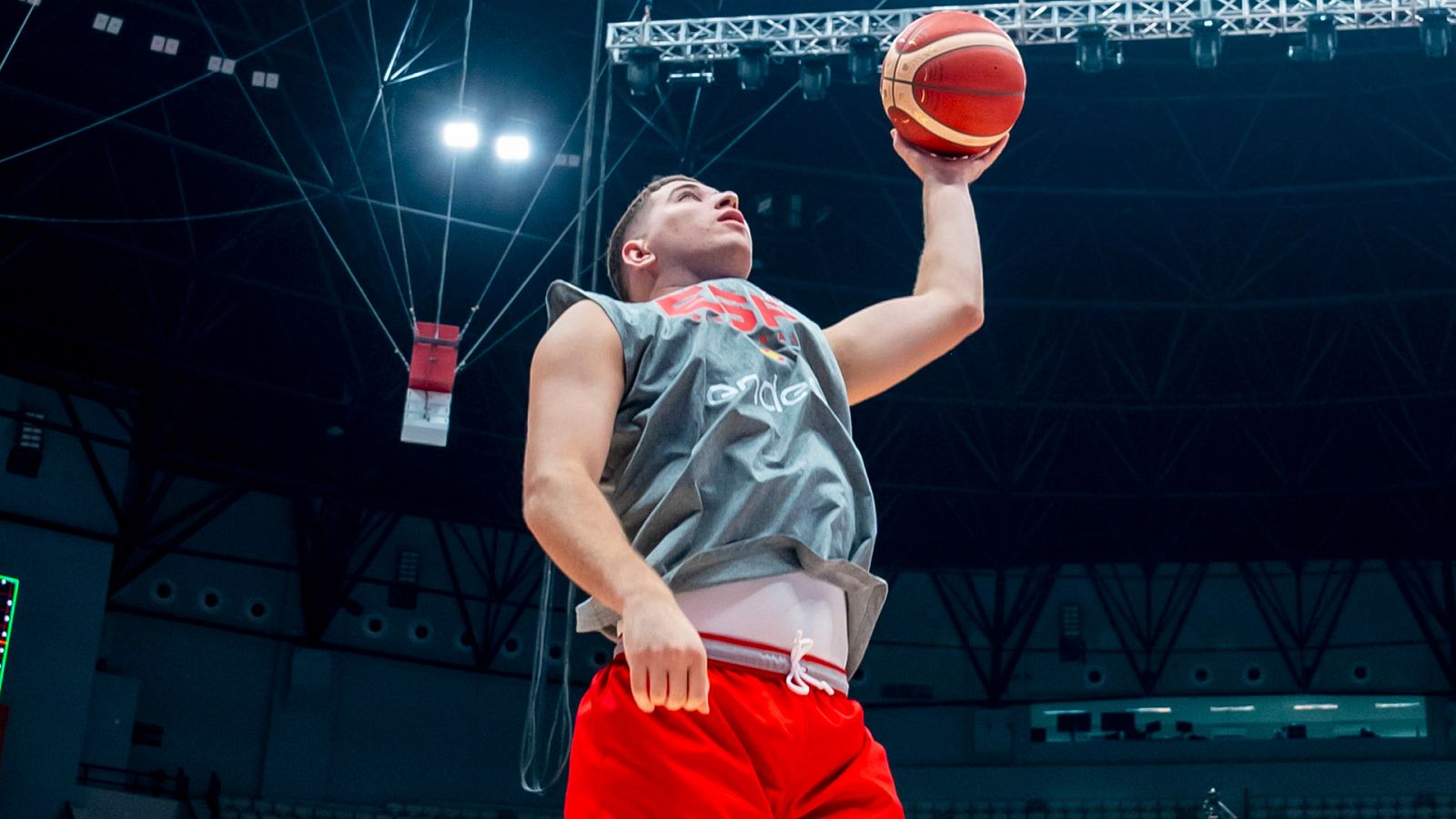 Joel Parra, única duda de Scariolo para el decisivo partido contra Letonia - ver ahora