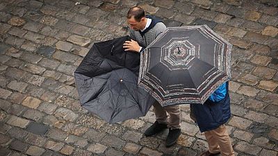 Los bomberos ultiman los preparativos para la llegada de la DANA, que dejar fuertes lluvias y tormentas