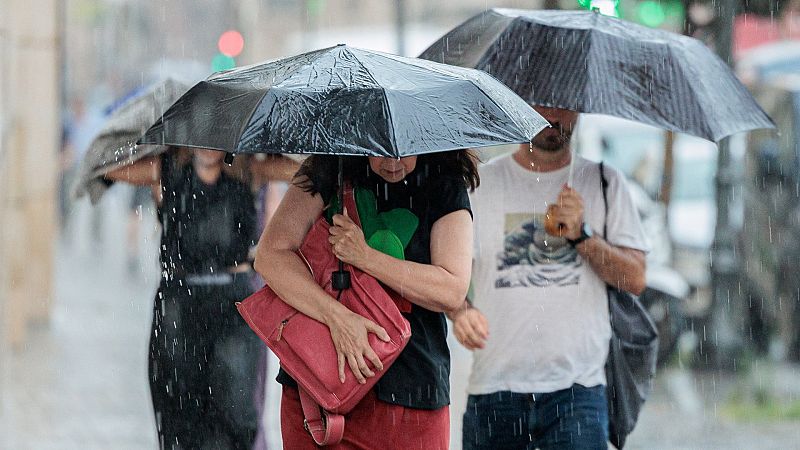 La Comunidad Valenciana se prepara para las fuertes lluvias:  "Todo el dispositivo de emergencia est activado"