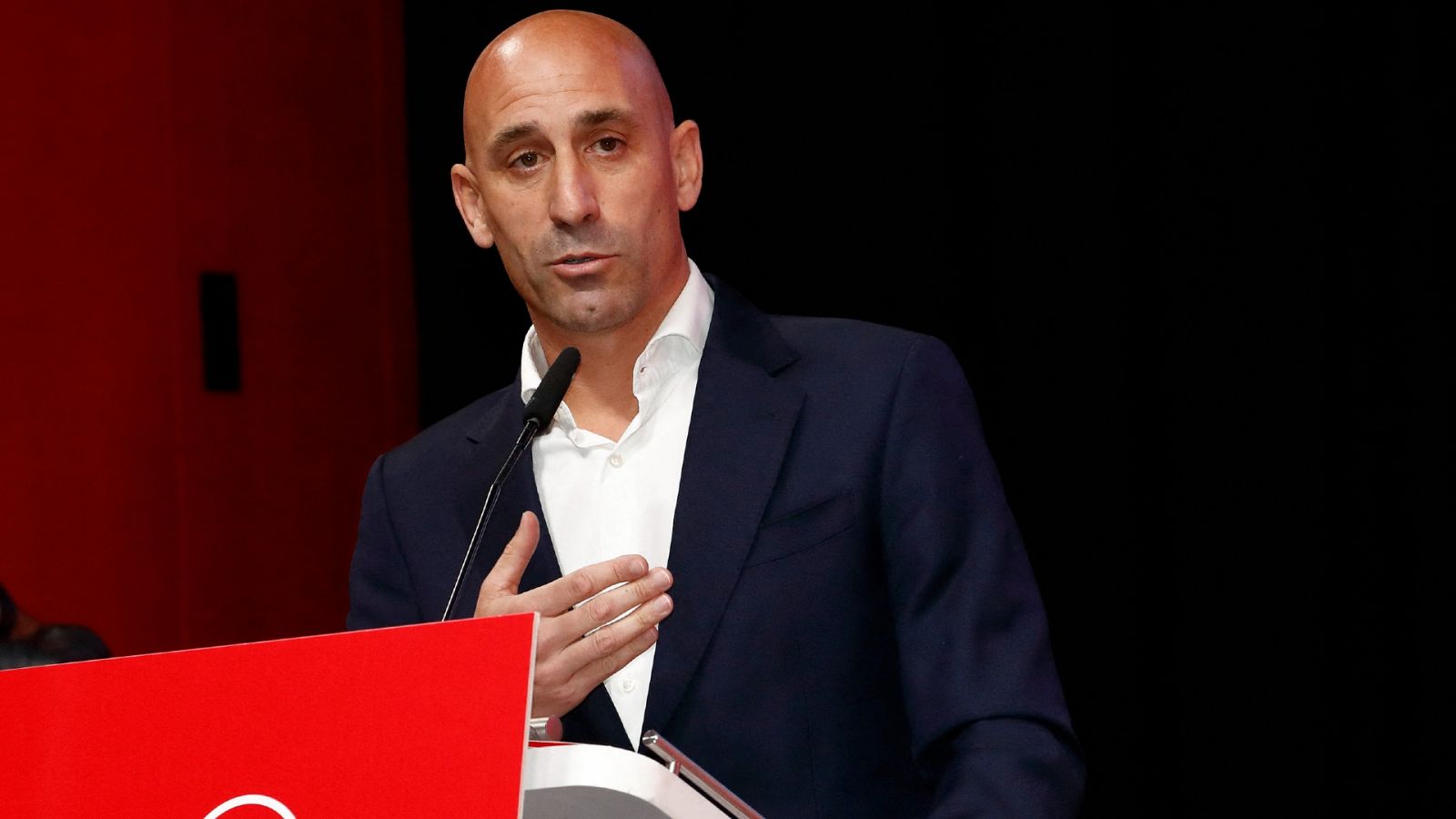 El TAD impide al Gobierno suspender a Rubiales: las consecuencias de considerarlo una "falta grave" - Informativo 24h | Ver