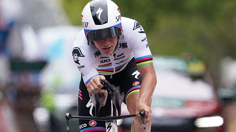 La Vuelta | Evenepoel: "Debería estar contento, pero es una lástima que no haya subido al podio tras la contrarreloj" -- Ver ahora en RTVE Play