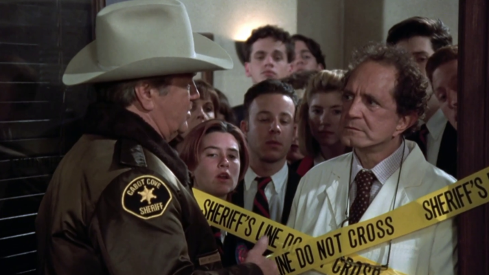 Se ha escrito un crimen - Escuela para asesinos