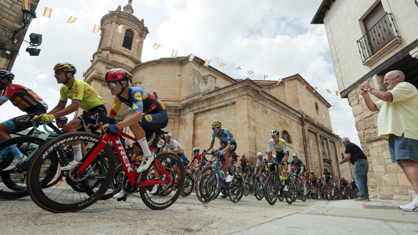 Vuelta a España 2023 - 11ª etapa: Lerma - La Laguna Negra. Vinuesa - ver ahora