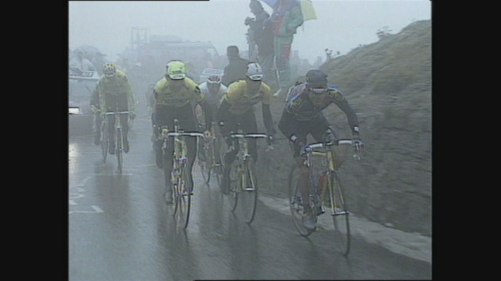 La Vuelta visitó el Tourmalet en 1992 y 1995, pero nunca terminó la etapa en su cima
