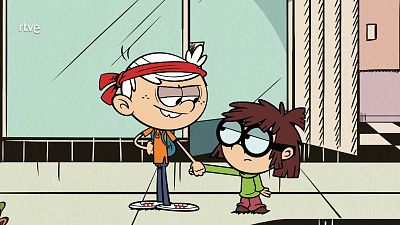 Mall of Duty - Una casa de locos en inglés | Watch