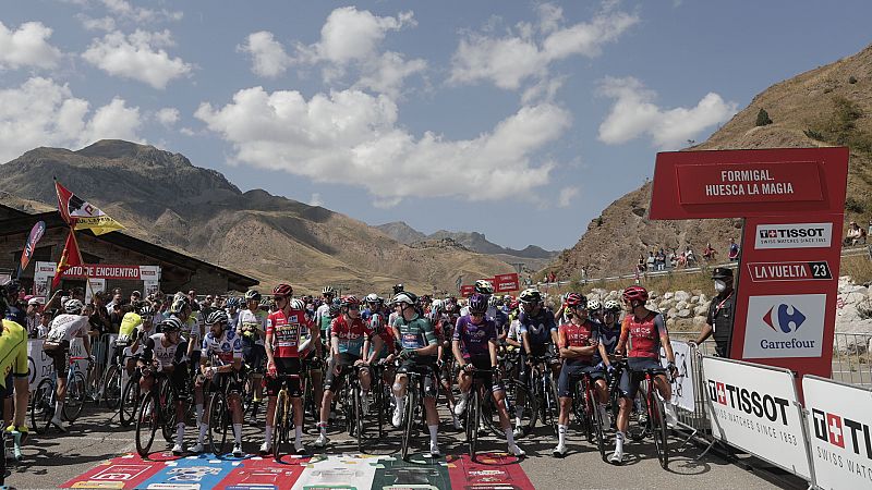 Vuelta a Espaa 2023 - 13 etapa: Formigal. Huesca la Magia - Col du Tourmalet - ver ahora