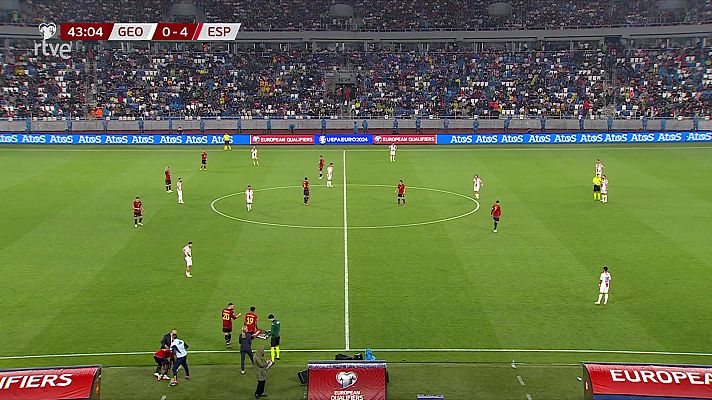 Fútbol - Lamine Yamal debuta con España y rompe el récord de precocidad de Gavi