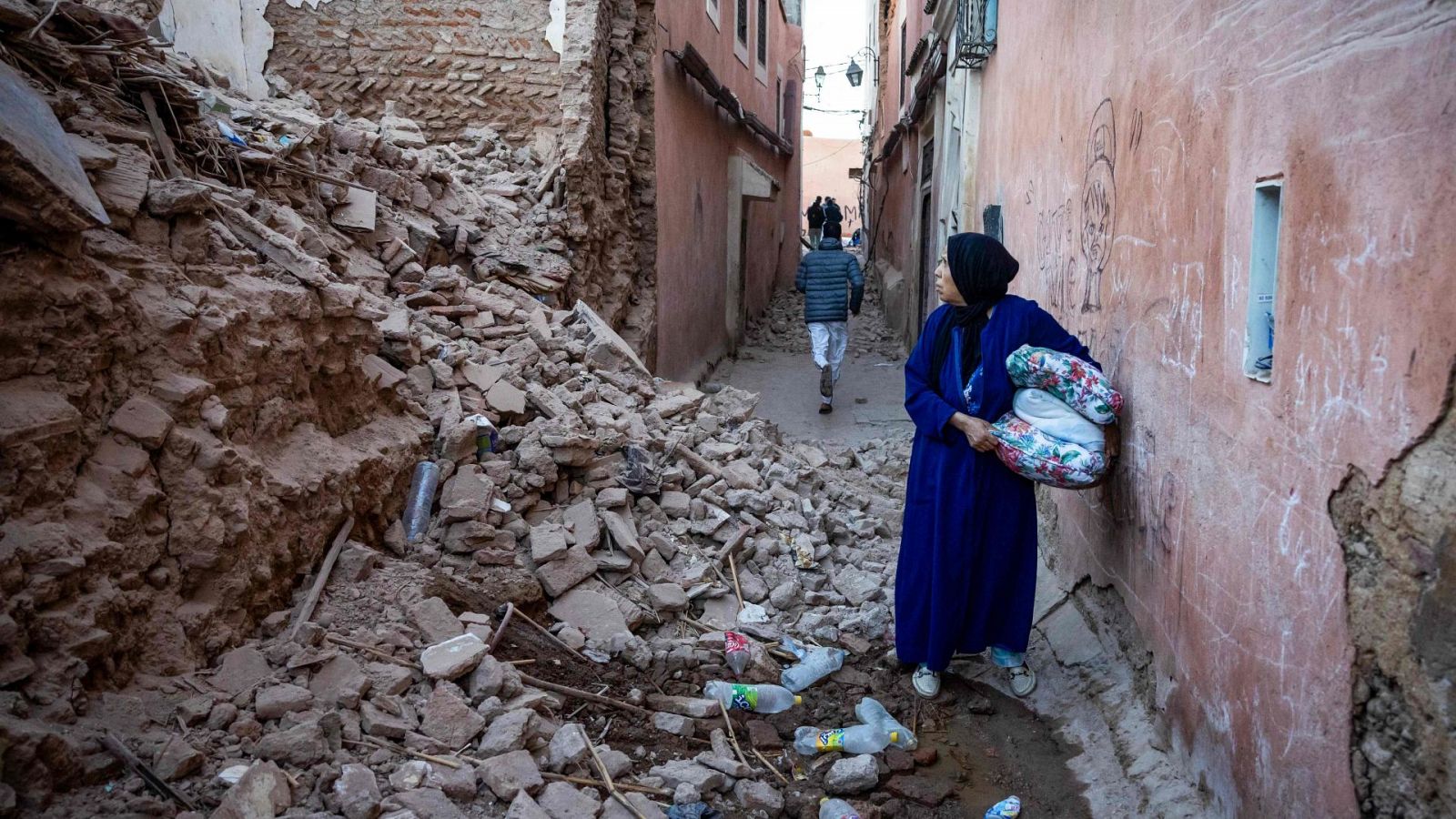 Una española es testigo del terremoto en Marruecos: "Todo se nos derrumbó encima"
