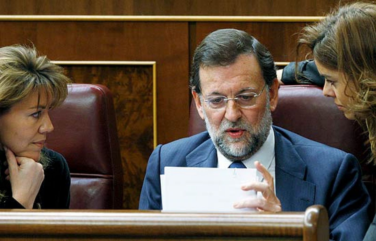 Rajoy: "Rectique a fondo o convoque elecciones"