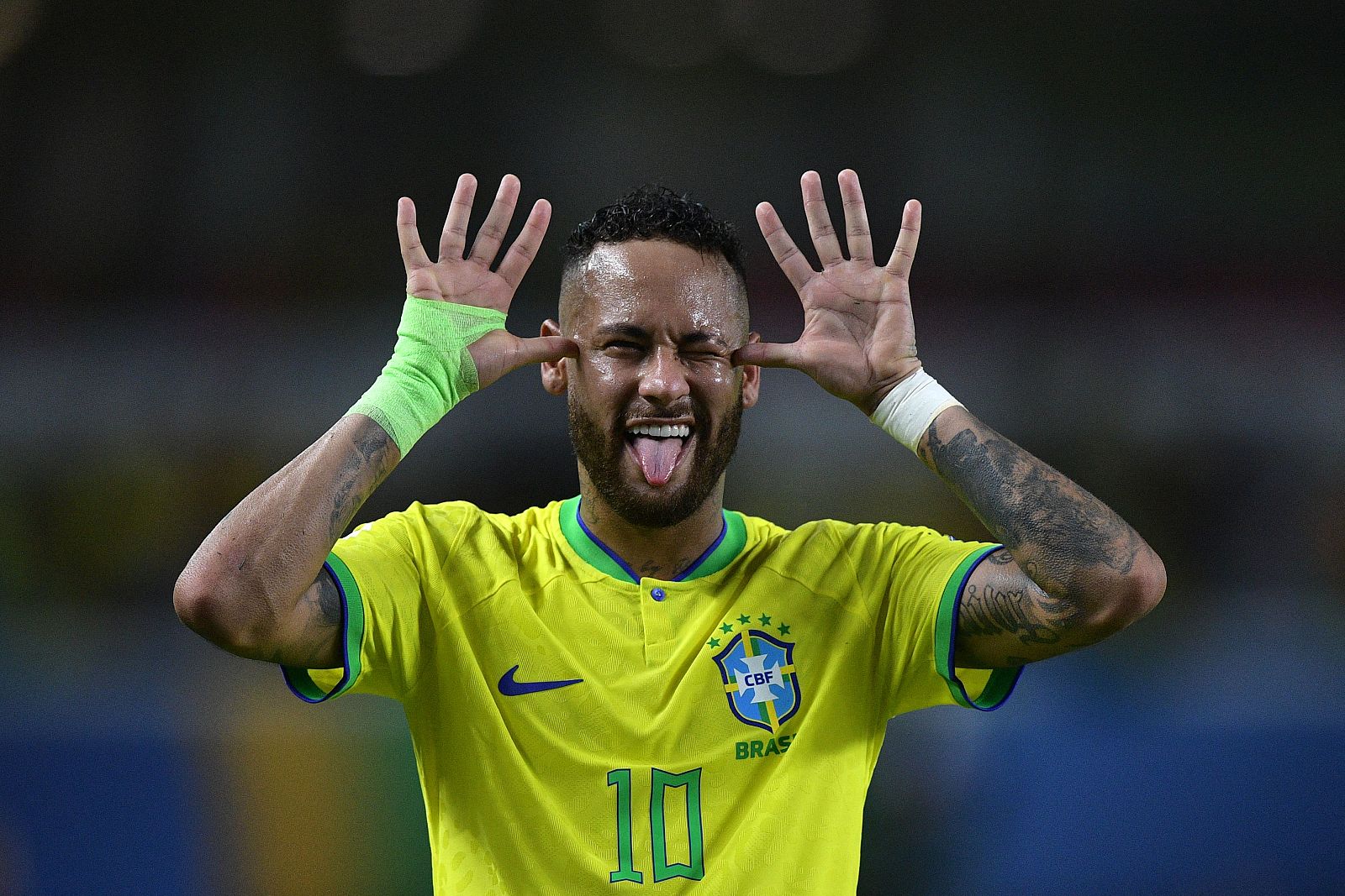 Neymar se convierte en el máximo goleador con Brasil; lo más destacado de la jornada de selecciones 