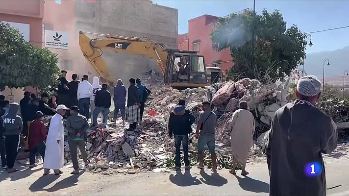 L'Informatiu - L'angoixa dels marroquins catalans que tenen el cap al seu país d'origen