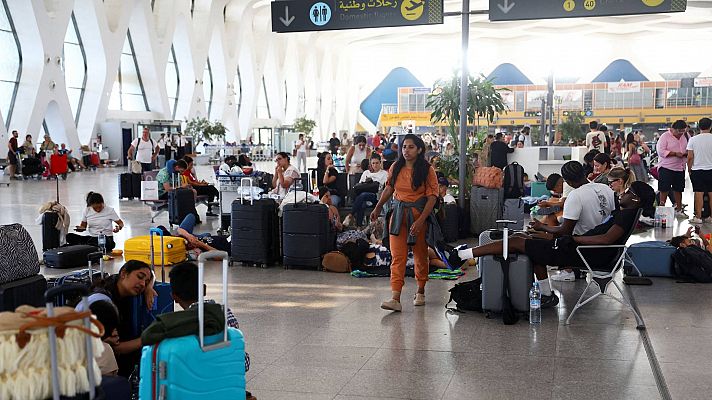 Terremoto:Miles de turistas esperan en Marrakech para volver