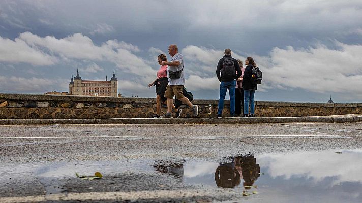 Lluvias en gran parte del tercio norte, que podrán ser localmente fuerte en el Cantábrico