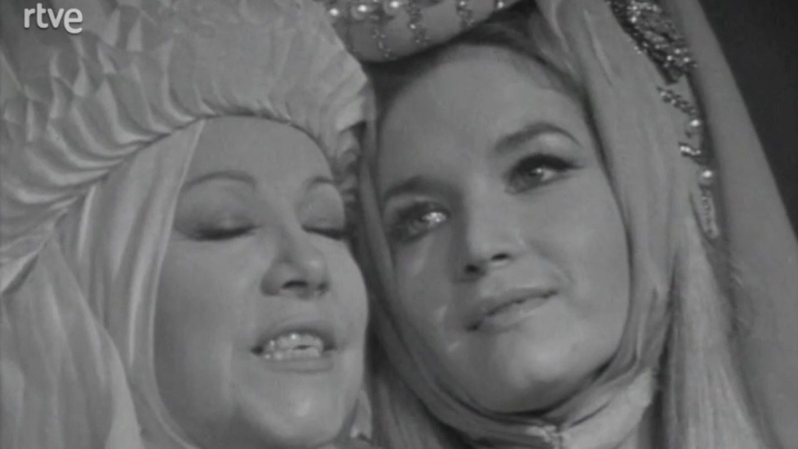 Teatro infantil - El lago y la corza - Teatro en el Archivo de RTVE | Ver