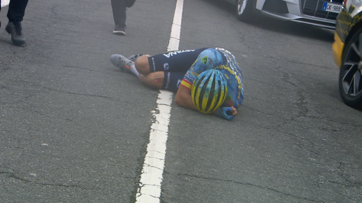 Vuelta ciclista a España - Vuelta | 'Luisle' se ha caído cuando hablaba de su retirada