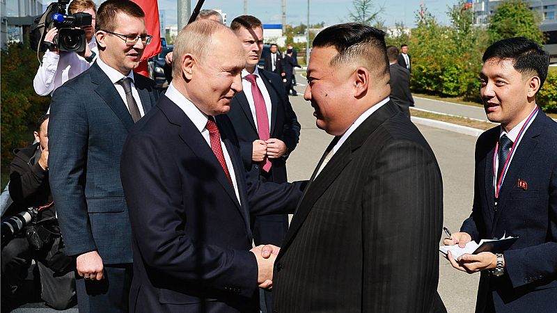 Kim Jong-un se reúne con Putin y le muestra "todo el apoyo" en su "lucha sagrada" contra Ucrania - Ver ahora
