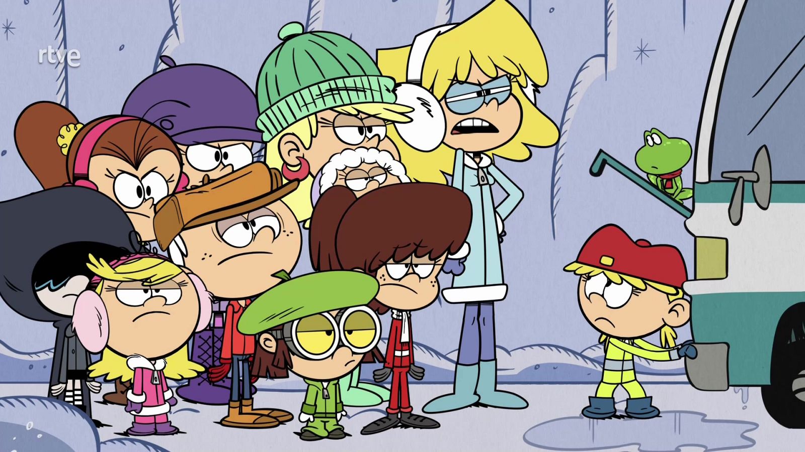 Snow Way Out - Una casa de locos en inglés | Watch